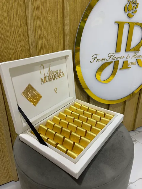 Coffret blanc de chocolats Omra Moubaraka